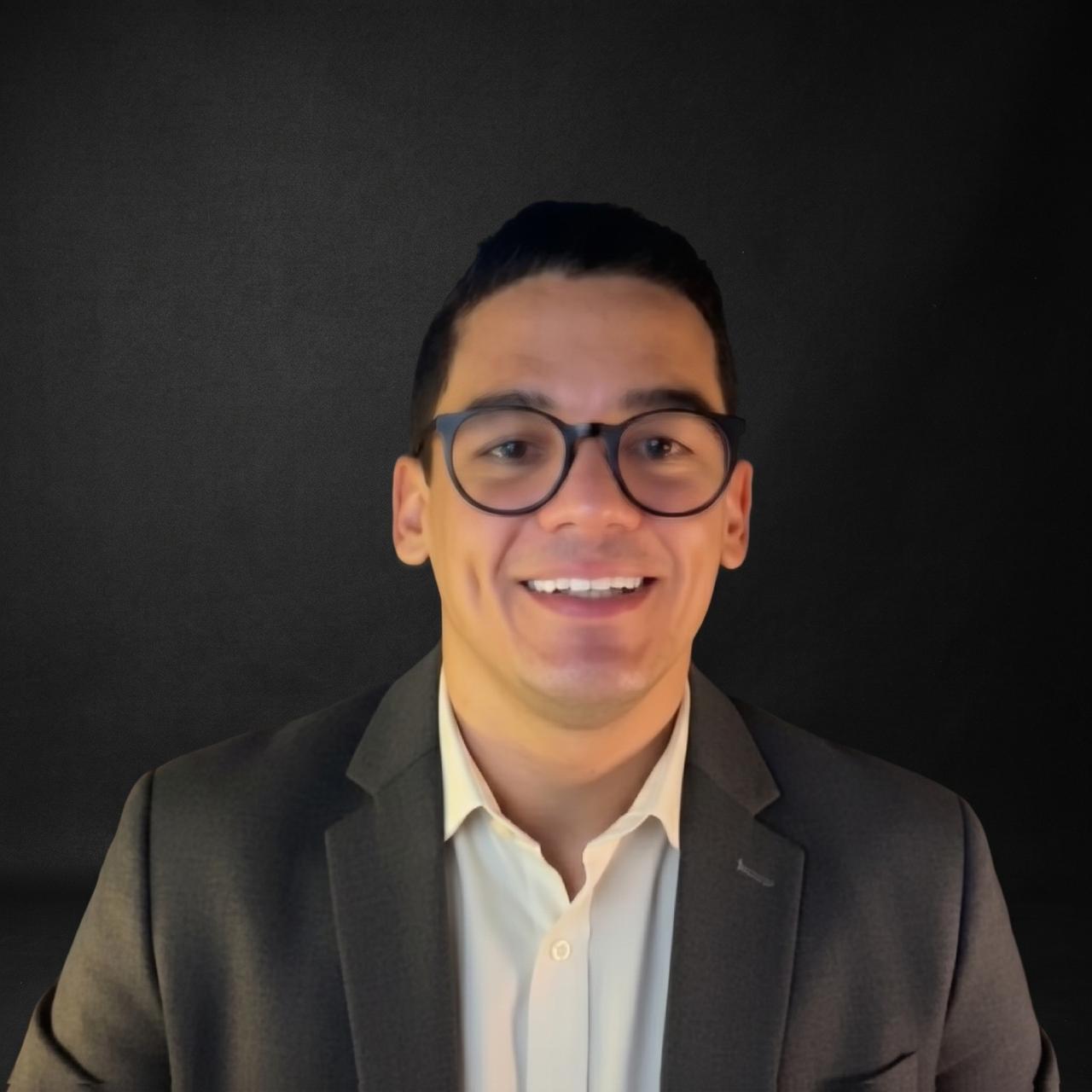 Psicólogo clínico mentor da Jornada Mental do Emagrecimento